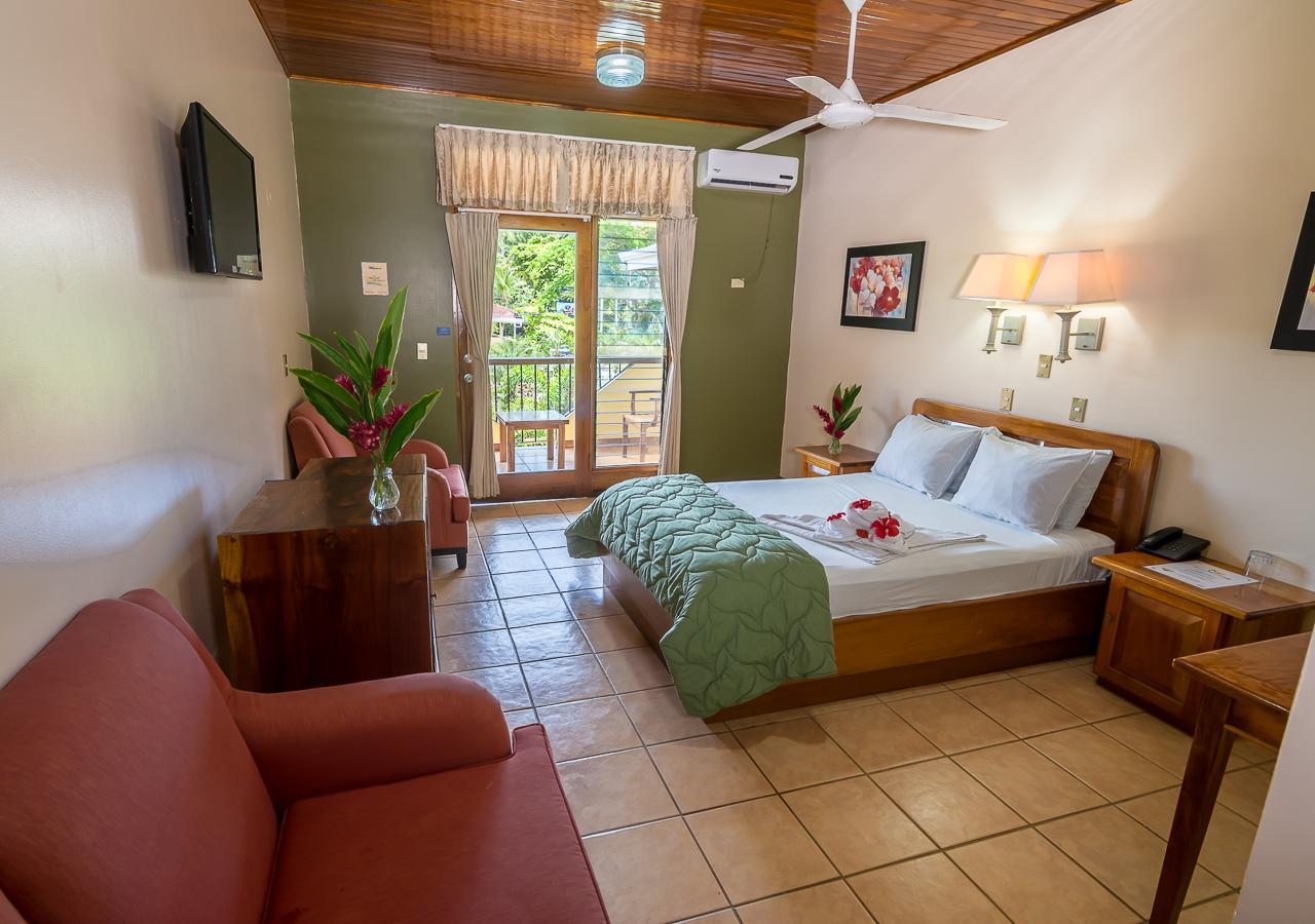 Hotel Manuel Antonio Εξωτερικό φωτογραφία